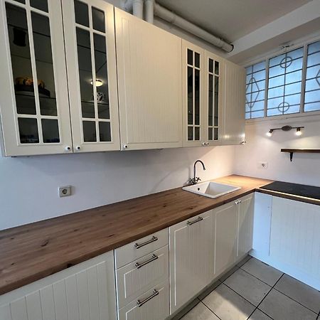 Cozy City Center Apartment Bolzano Luaran gambar